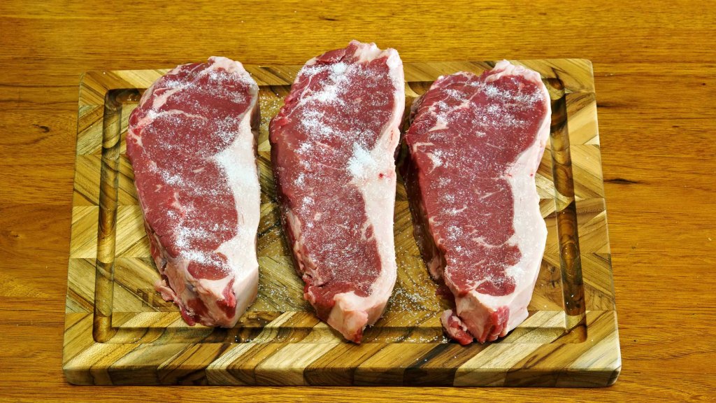 Boneless sirloin steak