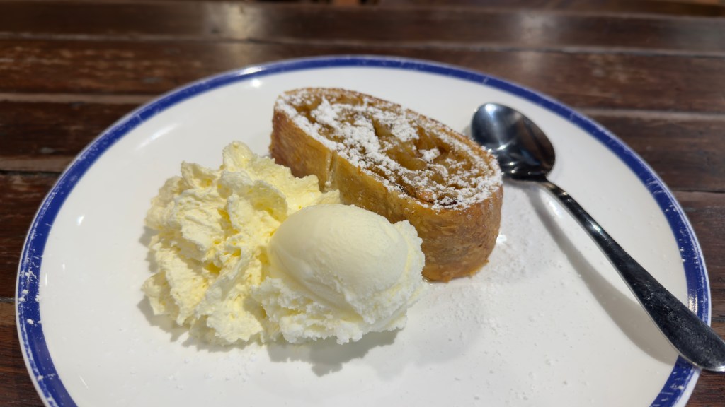Hahndorf Inn Apfelstrudel